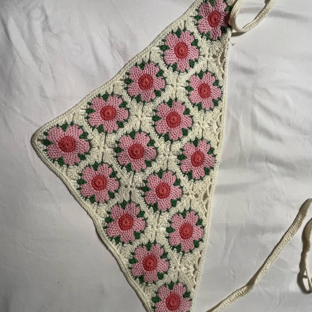 Handmade Crochet head scarf bandana head kerchief pink floral - Picture 5 of 6